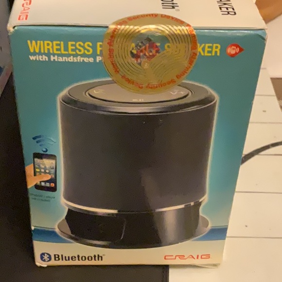 💥 Final Inventory Lot 3 CRAIG Smart Socket & Wireless Portable Speaker NEW $130 - Picture 5 of 6